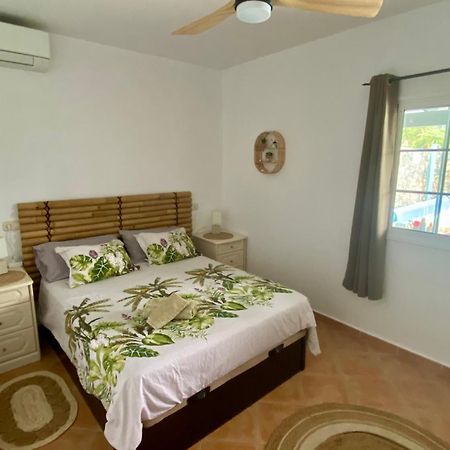 לאחארס Casa Yukka Villa With Heated Pool מראה חיצוני תמונה