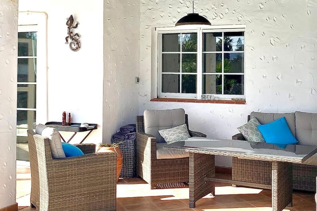 לאחארס Casa Yukka Villa With Heated Pool מראה חיצוני תמונה