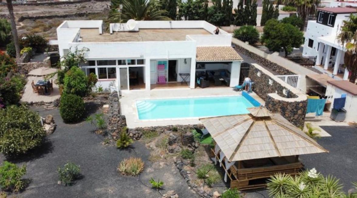 לאחארס Casa Yukka Villa With Heated Pool מראה חיצוני תמונה