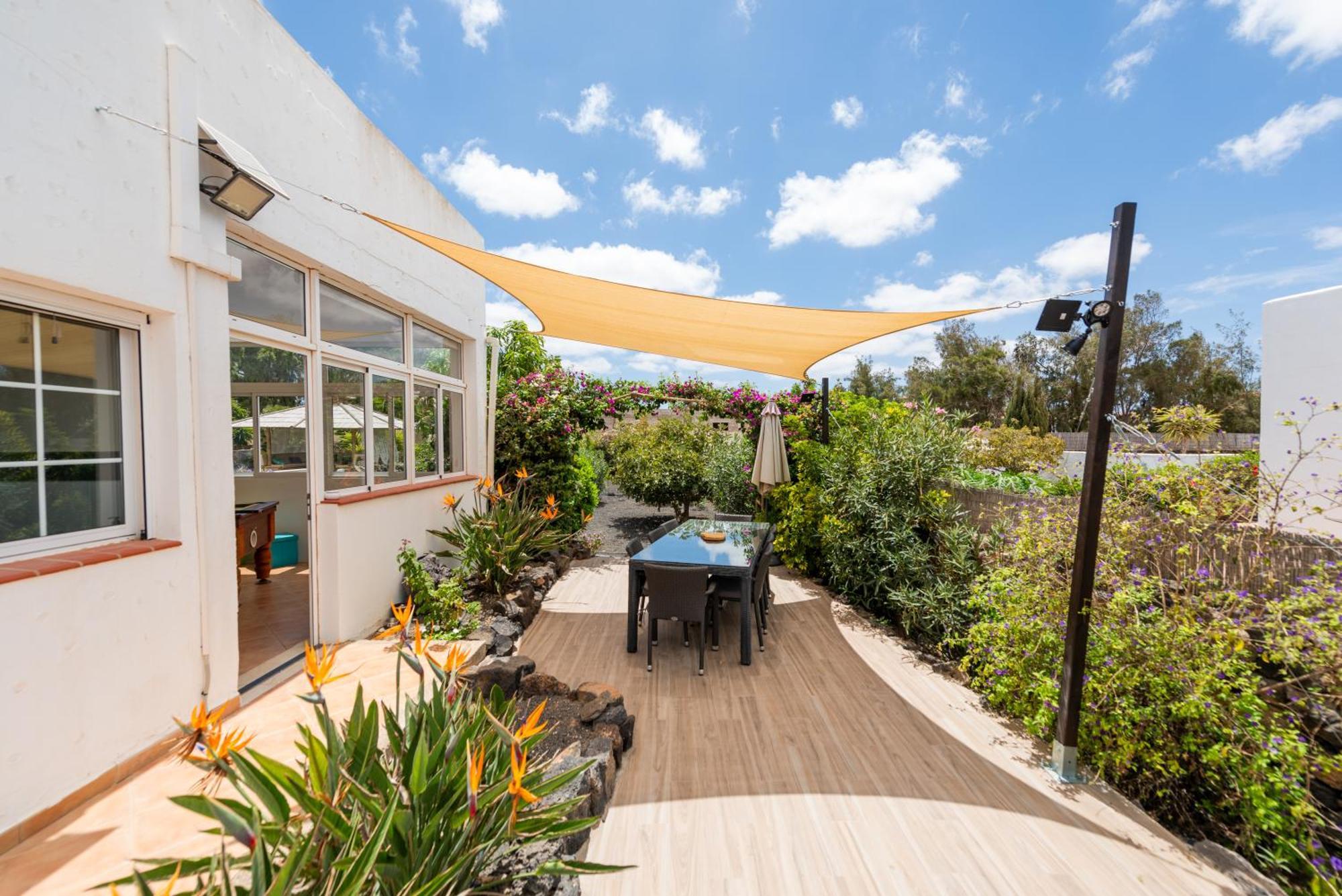 לאחארס Casa Yukka Villa With Heated Pool מראה חיצוני תמונה