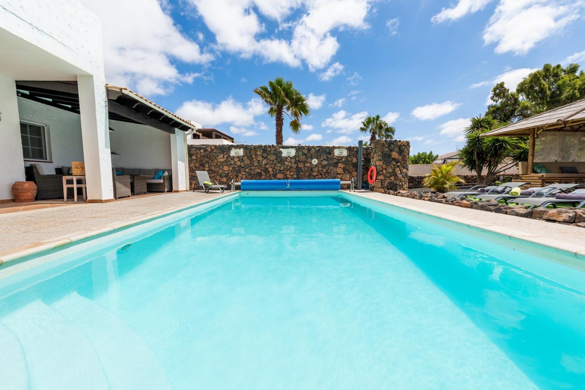 לאחארס Casa Yukka Villa With Heated Pool מראה חיצוני תמונה