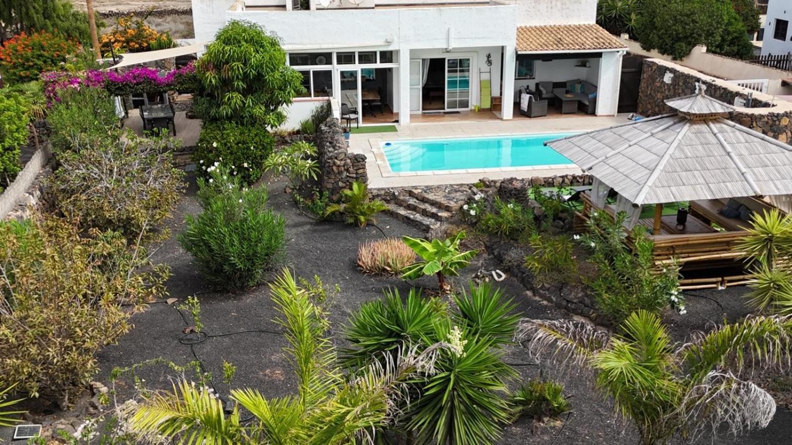 לאחארס Casa Yukka Villa With Heated Pool מראה חיצוני תמונה